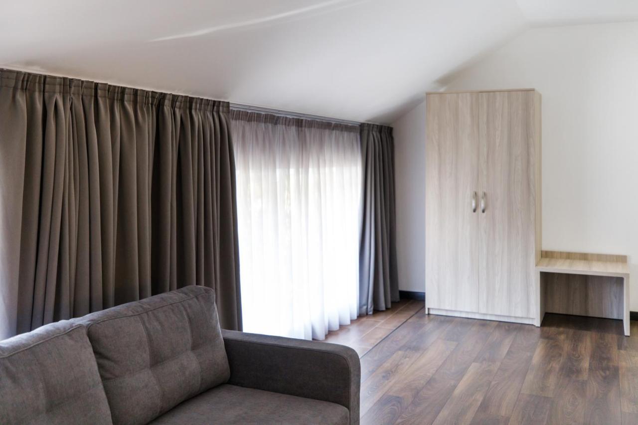 Hotel Antonio أوزهورود المظهر الخارجي الصورة