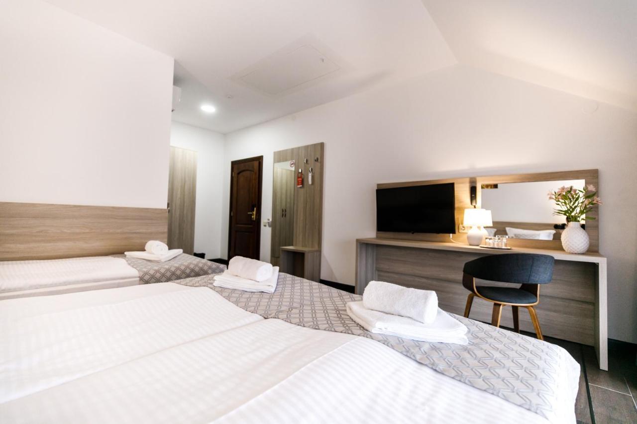 Hotel Antonio أوزهورود المظهر الخارجي الصورة