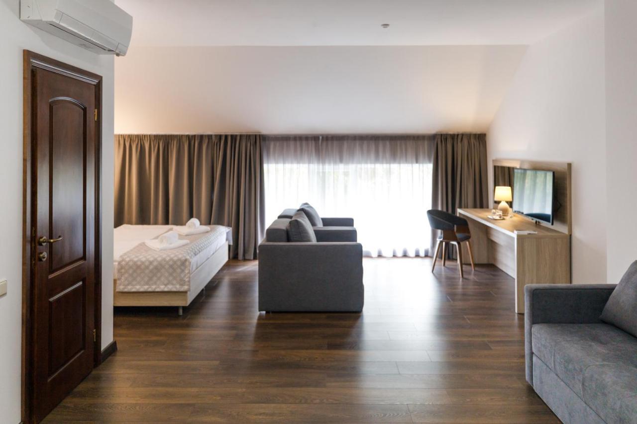 Hotel Antonio أوزهورود المظهر الخارجي الصورة